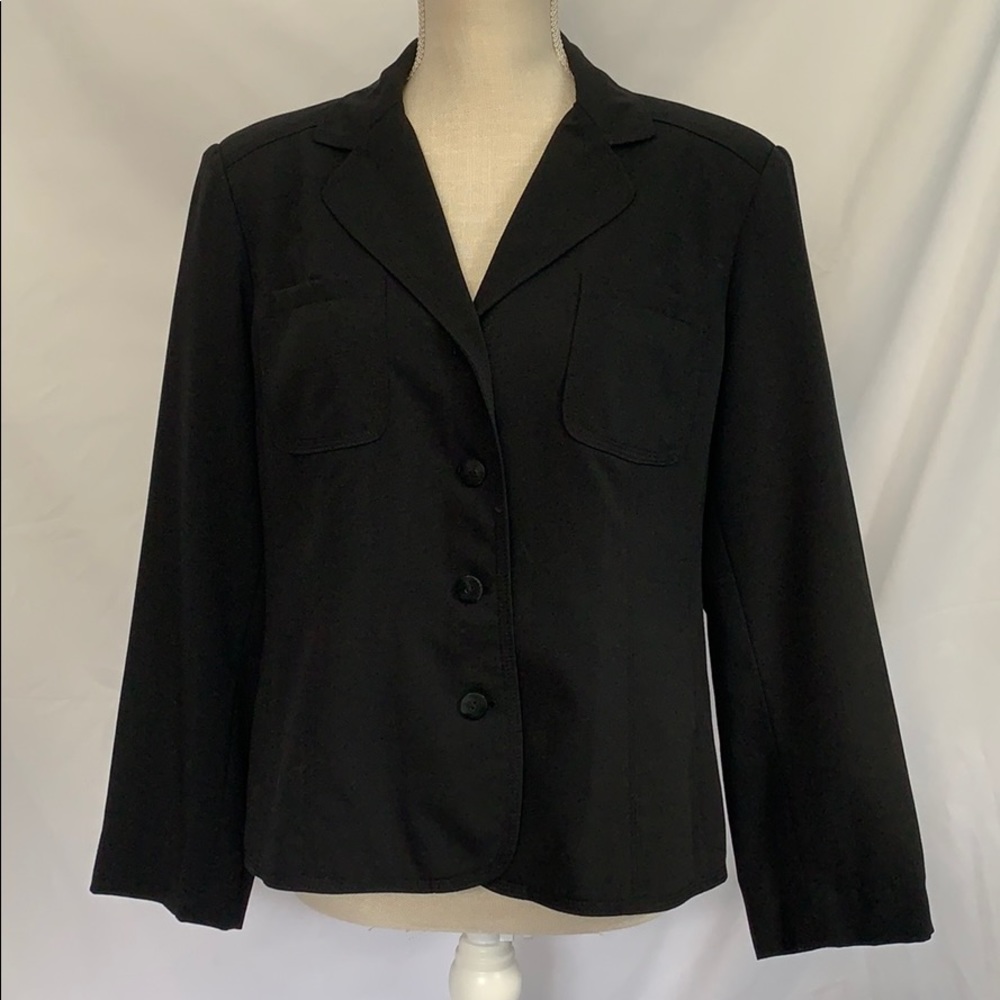 ⭐️Rafaella Petites black blazer button up